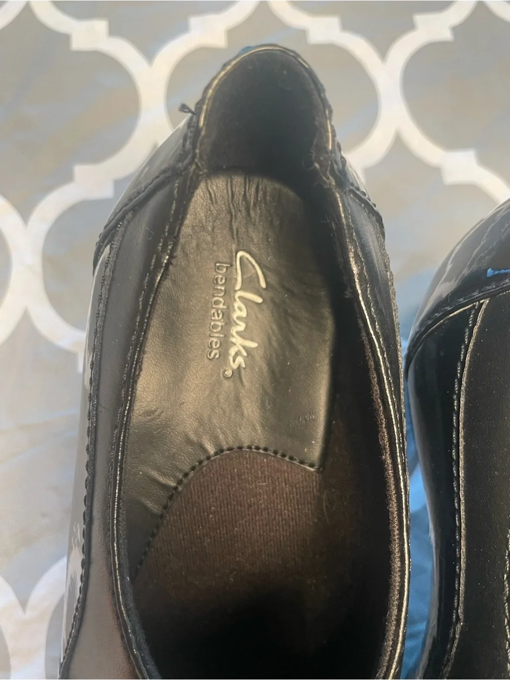 Clarks Bendables Honest Lace-Up Patent Leather Oxford Heels icon goth witchy 6.5